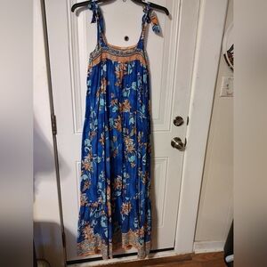 Crown & Ivy Blue Floral Maxi Dress